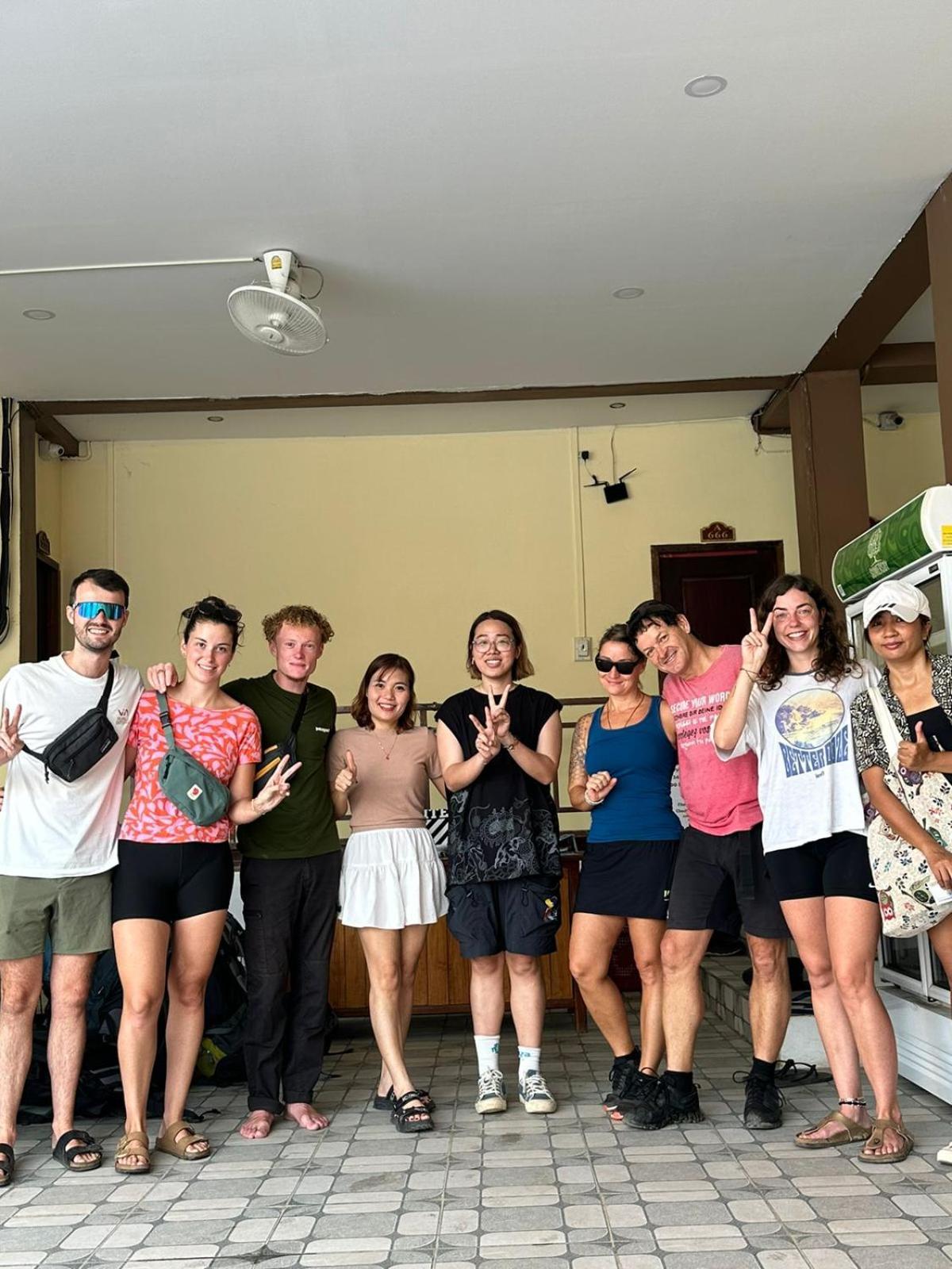 Vang Vieng Global Hostel المظهر الخارجي الصورة