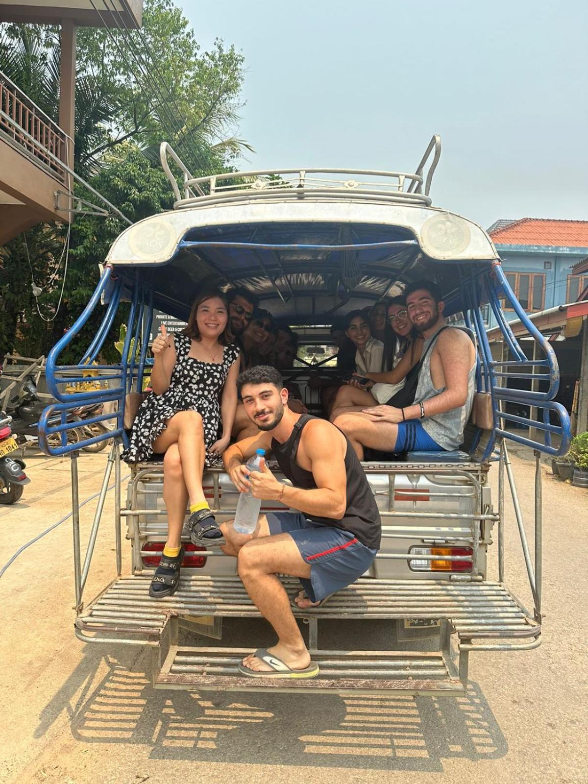 Vang Vieng Global Hostel المظهر الخارجي الصورة